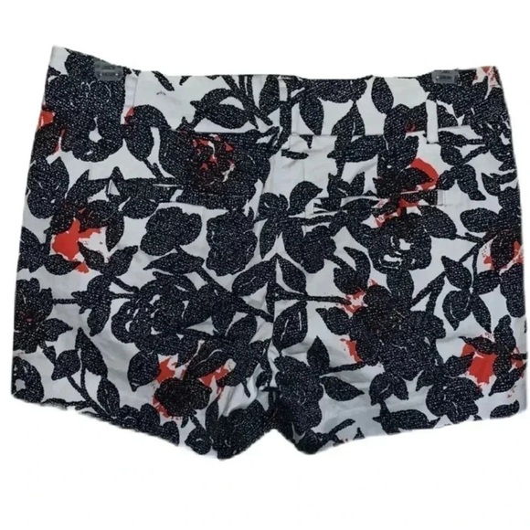 Ann Taylor Black and Red Floral Women's Shorts - Picture 2 of 3